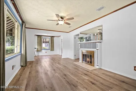 1517 Pershing Road Jacksonville FL 32205