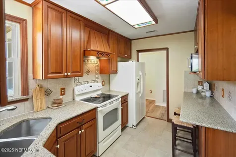 1517 Pershing Road Jacksonville FL 32205