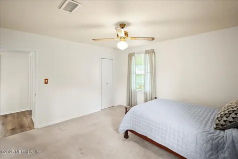 1517 Pershing Road Jacksonville FL 32205