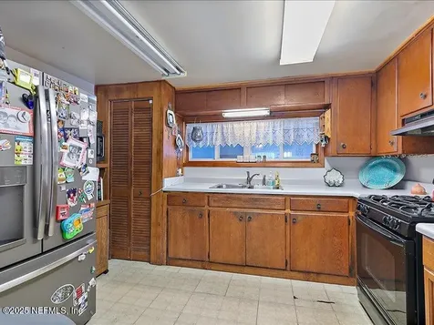 7318 Shindler Drive Jacksonville FL 32222