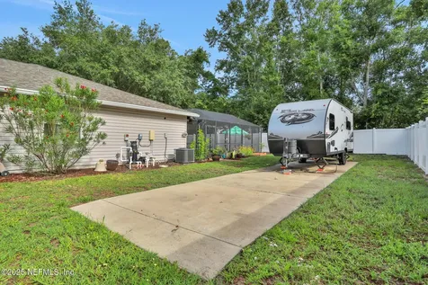 11301 Martin Lakes Drive N Jacksonville FL 32220