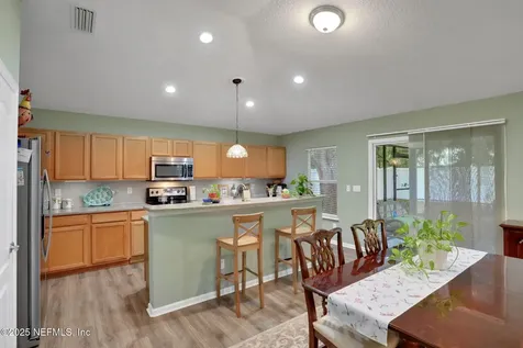 11301 Martin Lakes Drive N Jacksonville FL 32220