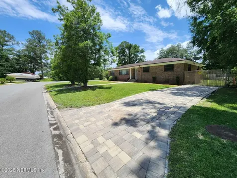 8514 Concord Court Jacksonville FL 32208
