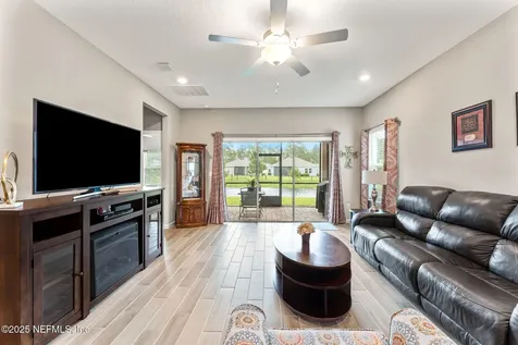 7379 Hilladale Creek Lane Jacksonville FL 32222