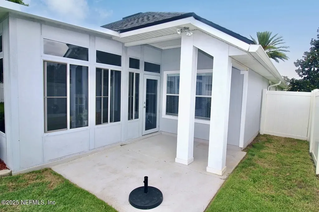 2700 Creek Ridge Drive Green Cove Springs FL 32043