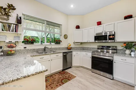 5513 Barrington Court Jacksonville FL 32244