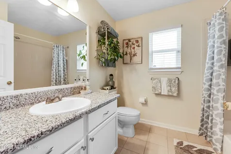 5513 Barrington Court Jacksonville FL 32244
