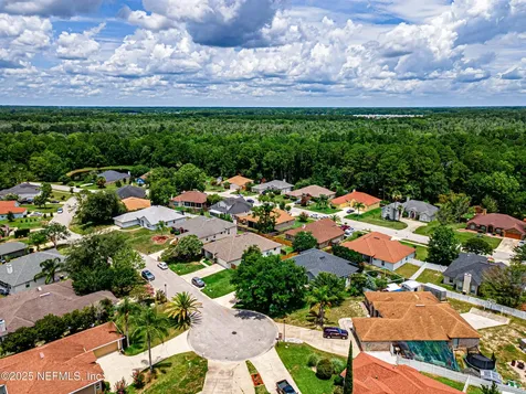 5513 Barrington Court Jacksonville FL 32244