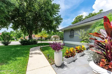 5513 Barrington Court Jacksonville FL 32244
