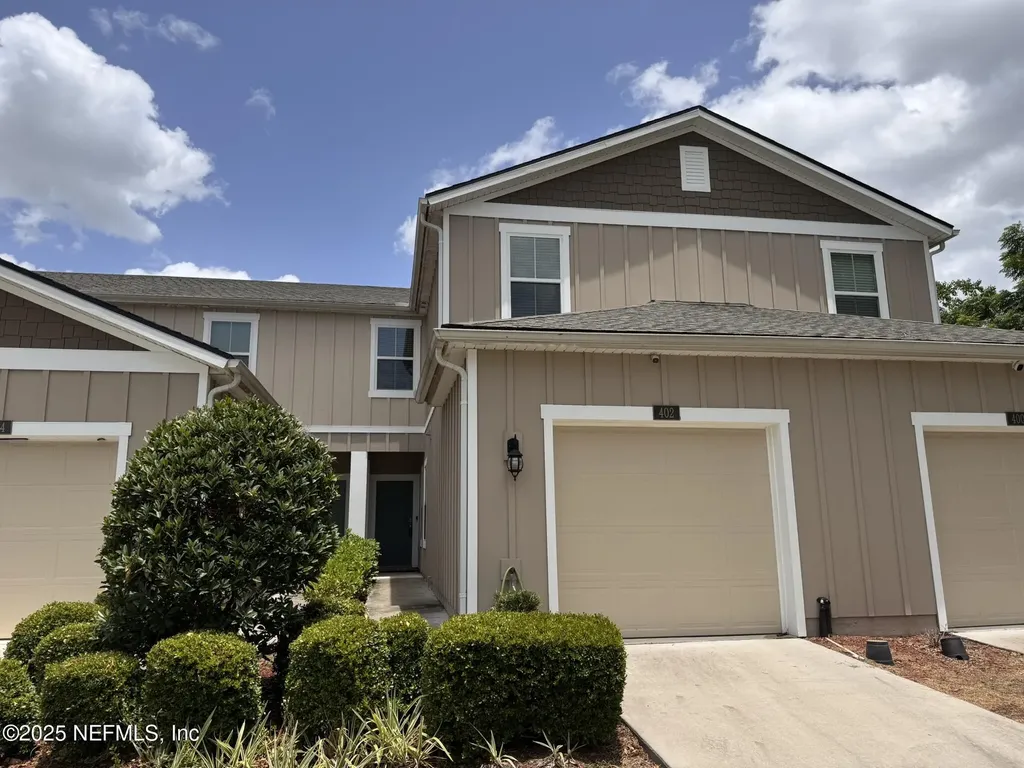 402 Aralia Lane Jacksonville FL 32216