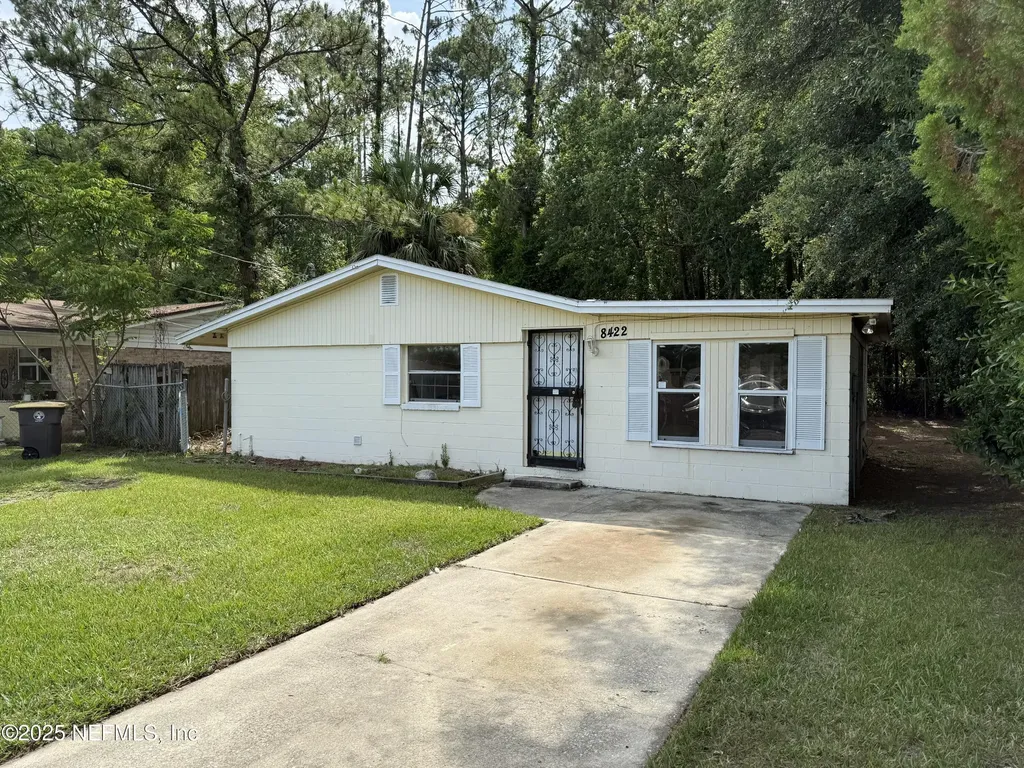 8422 Gullege Drive Jacksonville FL 32219