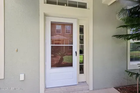 6907 Woody Vine Drive Jacksonville FL 32258