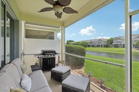 6907 Woody Vine Drive Jacksonville FL 32258