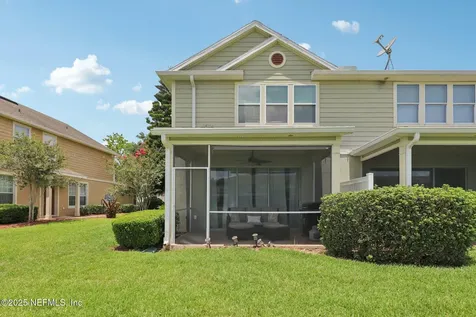 6907 Woody Vine Drive Jacksonville FL 32258