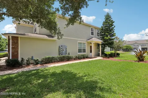 6907 Woody Vine Drive Jacksonville FL 32258