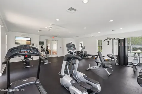 6907 Woody Vine Drive Jacksonville FL 32258
