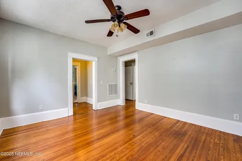 1828 N Laura Street Jacksonville FL 32206