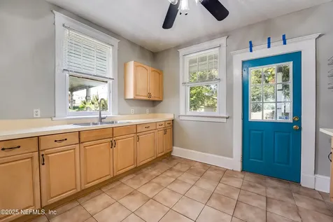 1828 N Laura Street Jacksonville FL 32206