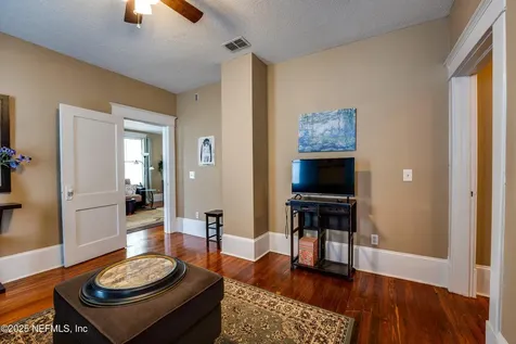 1828 N Laura Street Jacksonville FL 32206