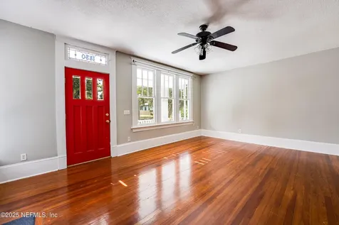 1828 N Laura Street Jacksonville FL 32206