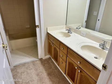 8709 Hunters Creek Drive S Jacksonville FL 32256