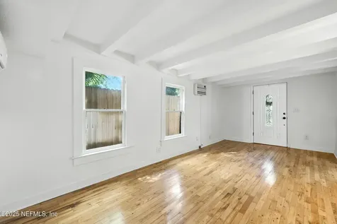 1239 Wolfe Street Jacksonville FL 32205