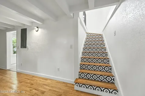 1239 Wolfe Street Jacksonville FL 32205