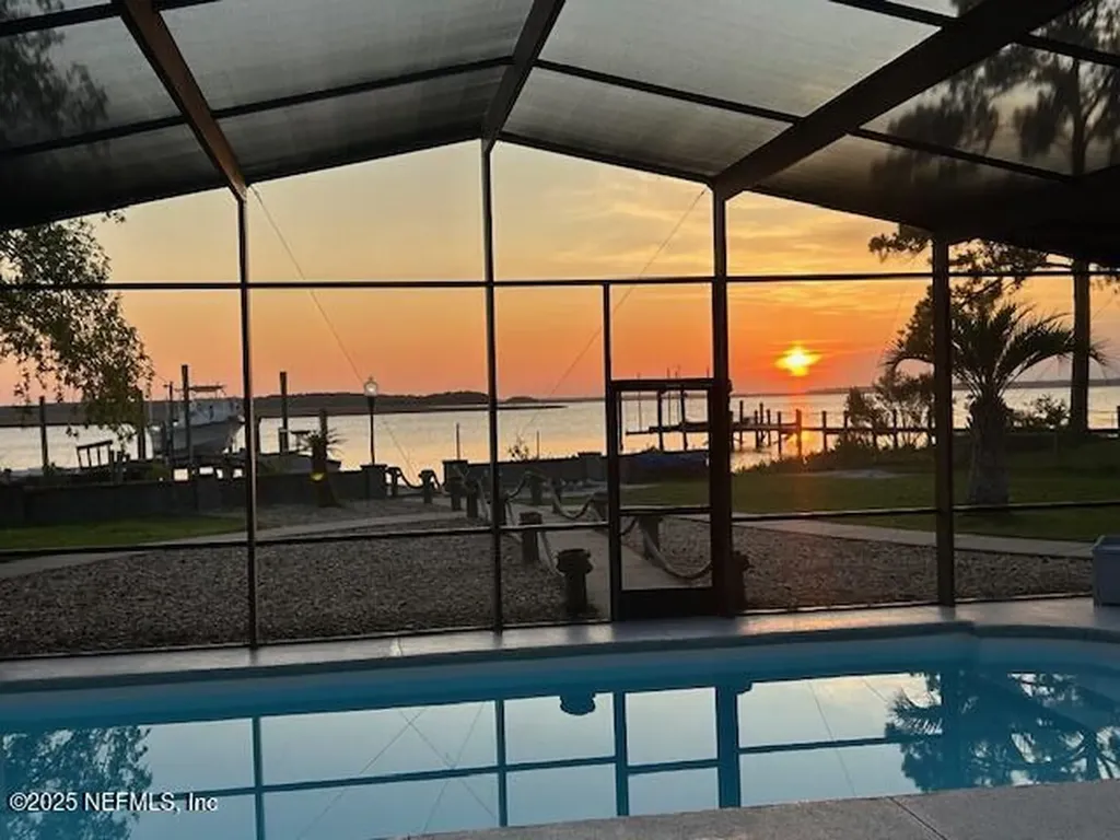 16026 Shark Road W Jacksonville FL 32226