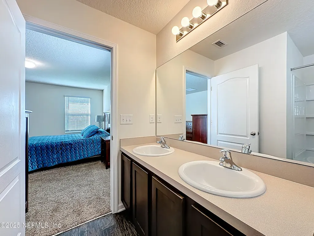 2420 Cold Stream Lane Green Cove Springs FL 32043