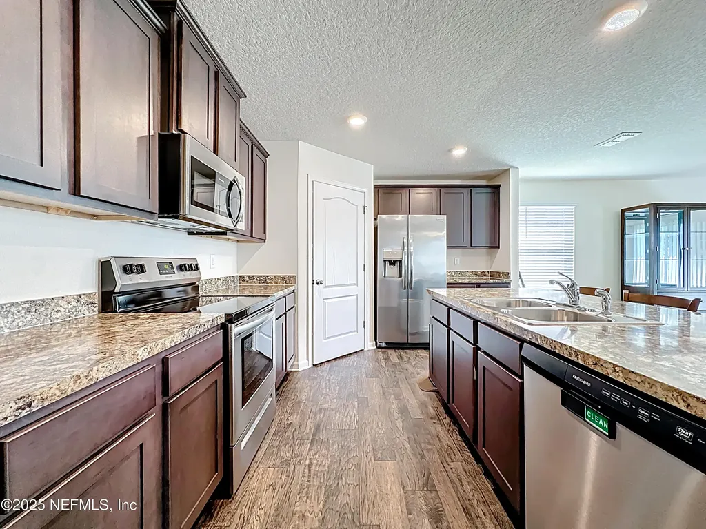 2420 Cold Stream Lane Green Cove Springs FL 32043