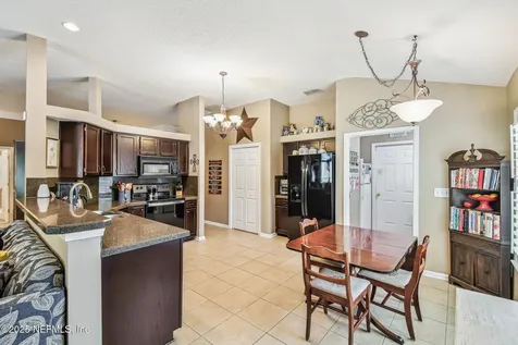 1712 Hawkins Cove Drive W Jacksonville FL 32246