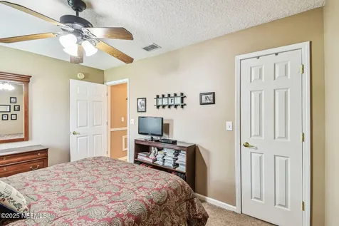 1712 Hawkins Cove Drive W Jacksonville FL 32246