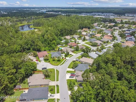 1712 Hawkins Cove Drive W Jacksonville FL 32246