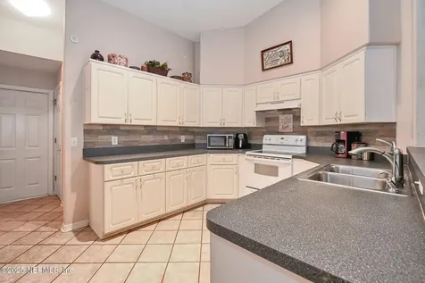 10121 SW 61st Terrace Road Ocala FL 34476
