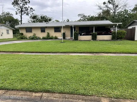513 Clermont Avenue S Orange Park FL 32073