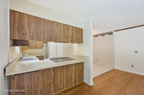 1560 Brittany Court Jacksonville FL 32221