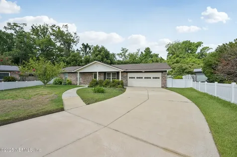 1560 Brittany Court Jacksonville FL 32221