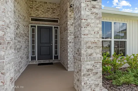 8193 Helmsley Boulevard Jacksonville FL 32219