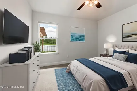 8193 Helmsley Boulevard Jacksonville FL 32219