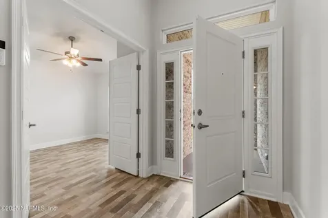 8193 Helmsley Boulevard Jacksonville FL 32219