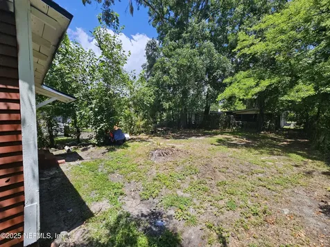 1595 W 22nd Street Jacksonville FL 32209