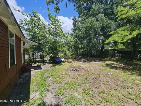 1595 W 22nd Street Jacksonville FL 32209