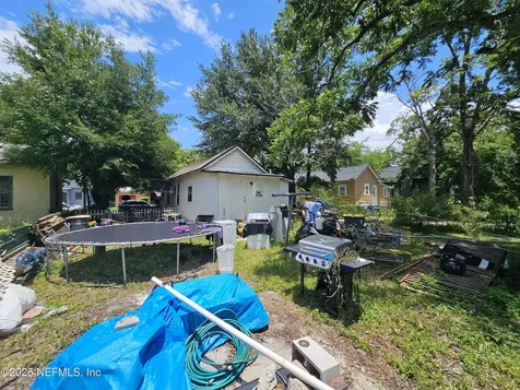1686 W 2nd Street Jacksonville FL 32209