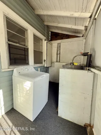 6624 Avalon Street Jacksonville FL 32208