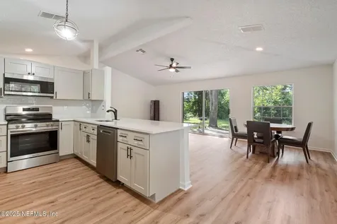 7687 Spring Branch Court Jacksonville FL 32221