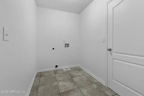 7076 Sandle Drive Jacksonville FL 32219