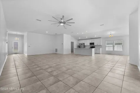 7076 Sandle Drive Jacksonville FL 32219