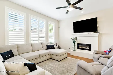 2838 Everholly Lane Jacksonville FL 32223