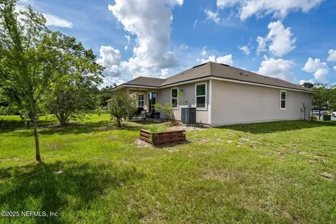 2461 Tanner Lake Court Jacksonville FL 32221