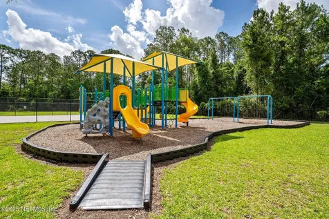 2461 Tanner Lake Court Jacksonville FL 32221